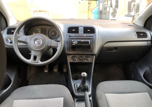 Volkswagen Polo cena 17000 przebieg: 110500, rok produkcji 2011 z Łódź małe 232